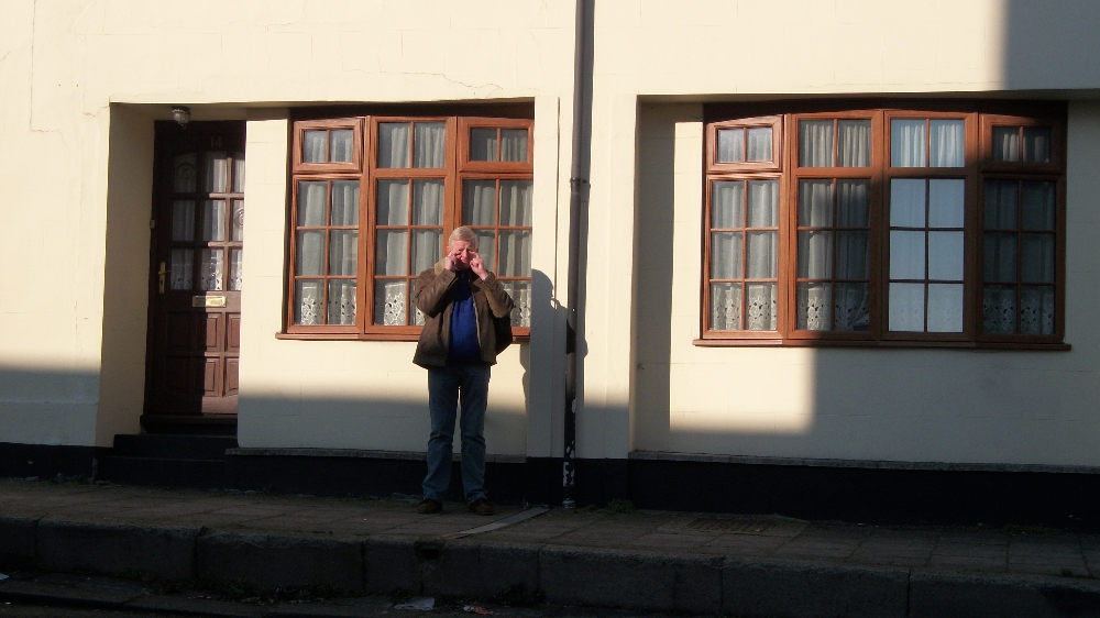 23 Adrian miming little boy crying in Illminster